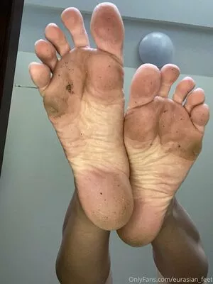 eurasian_feet / eurasian.feet nude photo #0292
