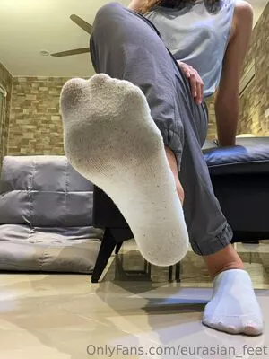 eurasian_feet / eurasian.feet nude photo #0306