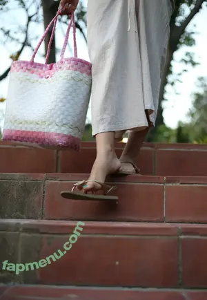 eurasian_feet / eurasian.feet nude photo #0543