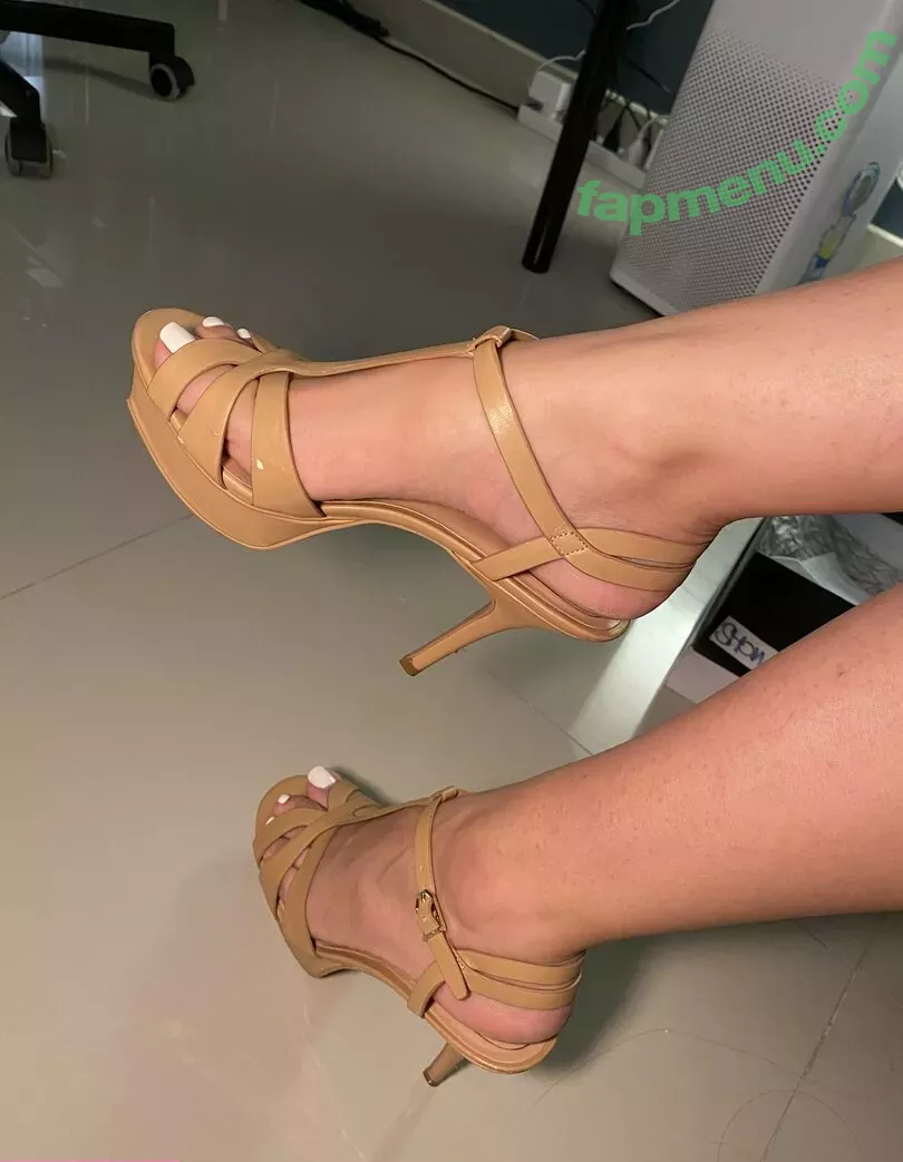 eurasian_feet nude photo #0040 (eurasian.feet)