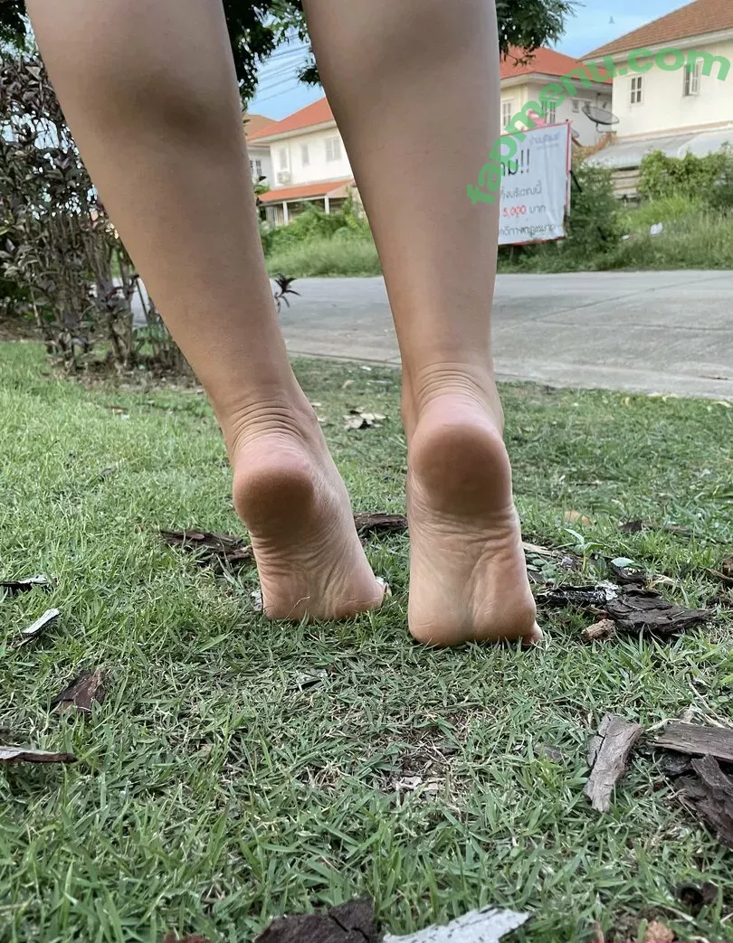 eurasian_feet nude photo #0223 (eurasian.feet)