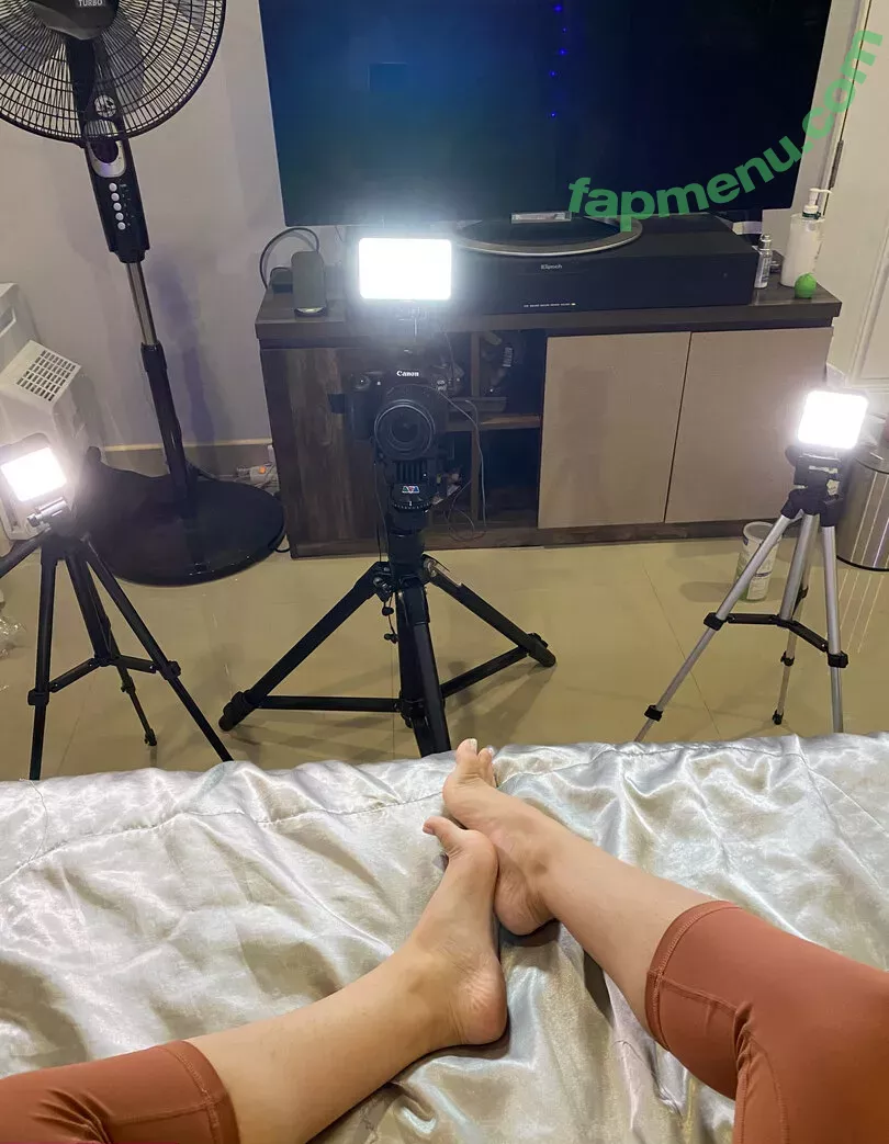 eurasian_feet nude photo #0300 (eurasian.feet)