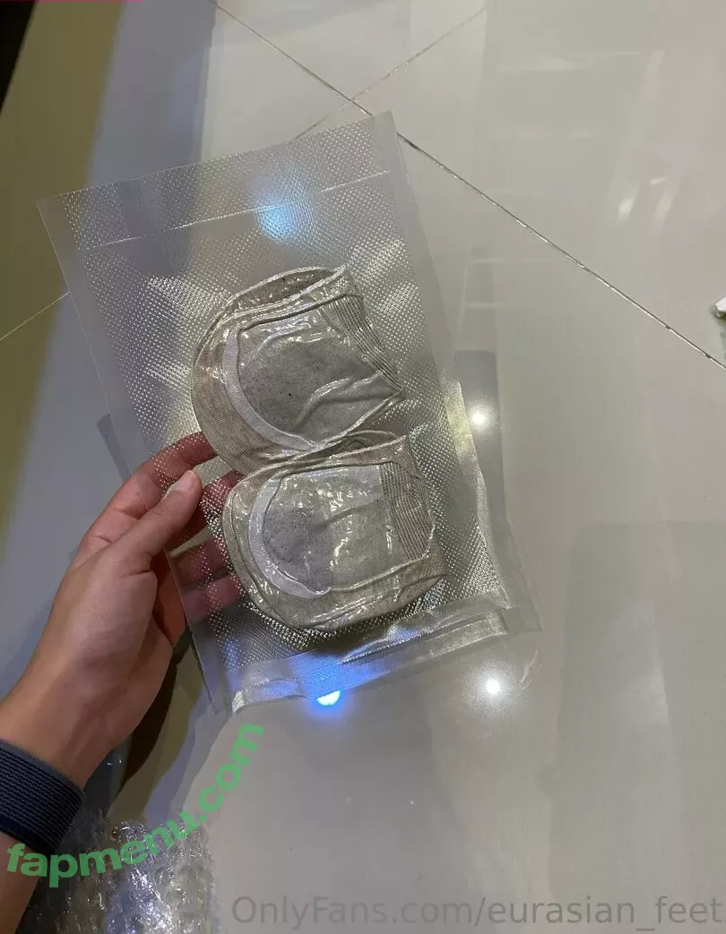 eurasian_feet nude photo #0303 (eurasian.feet)