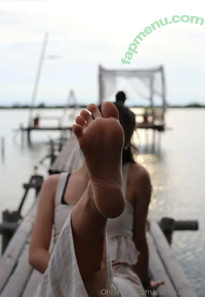 eurasian_feet nude photo #0540 (eurasian.feet)