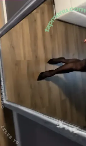 ev.elinne / eveiine nude photo #0046