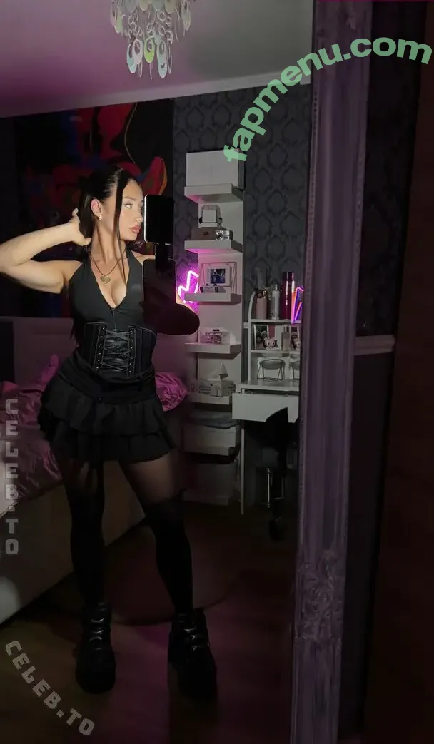 ev.elinne nude photo #0037 (eveiine)