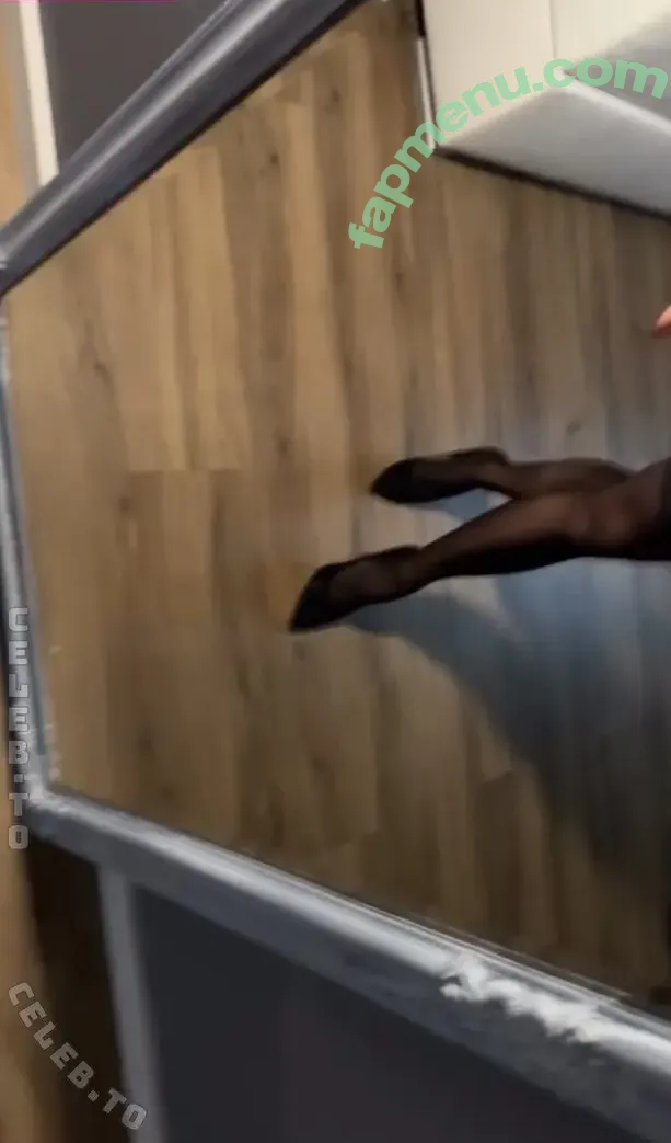 ev.elinne nude photo #0046 (eveiine)