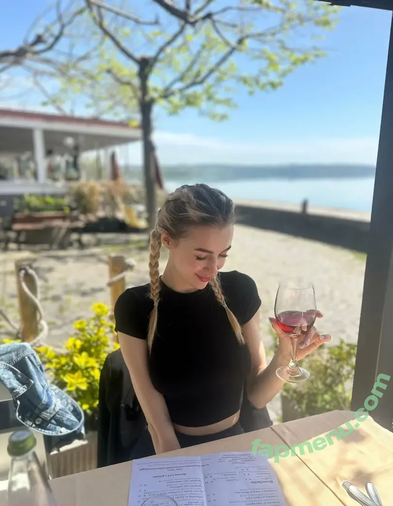 eva_amelia_vip19 nude photo #0009 (eva_li19)