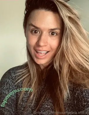 Eva Angelina / evaangelina.official nude photo #0227