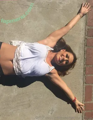 Eva Angelina / evaangelina.official nude photo #0242