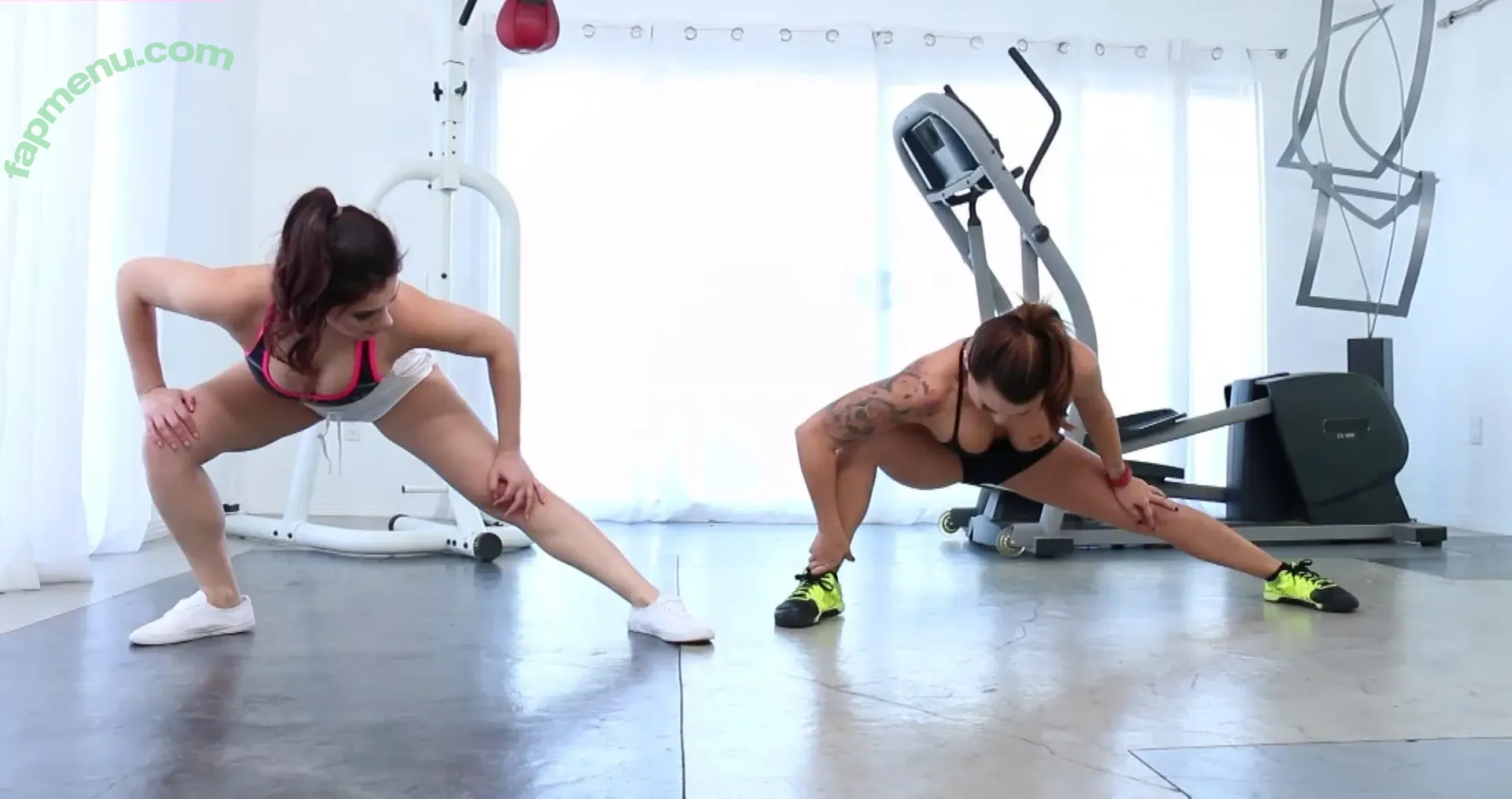 Eva Angelina nude photo #0831 (evaangelina.official / evaangelinafans)