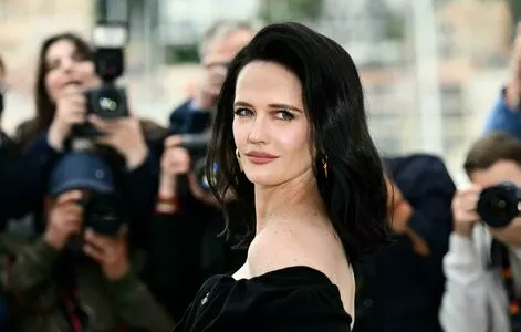 Eva Green / EvaGreenWeb nude photo #0240