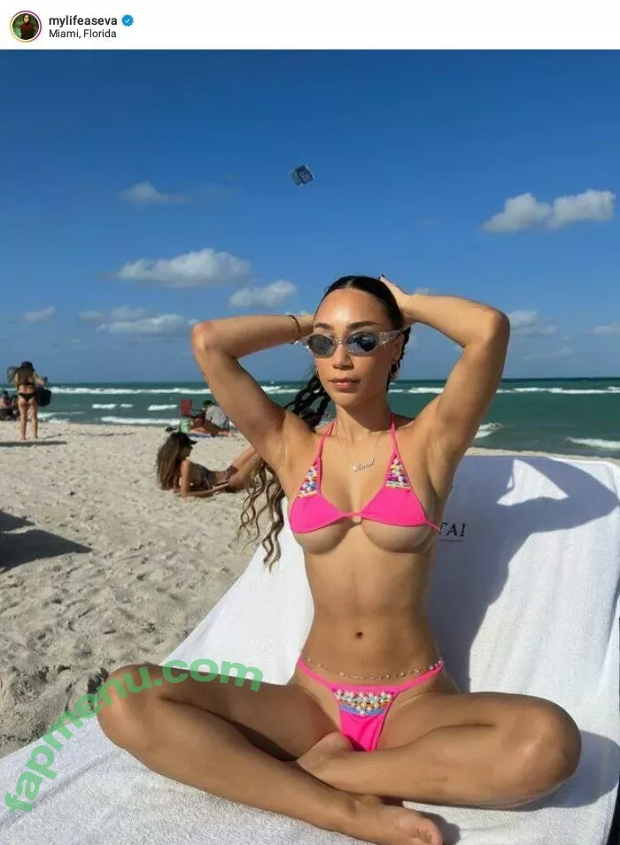 Eva Gutowski nude photo #0009 (MyLifeAsEva)