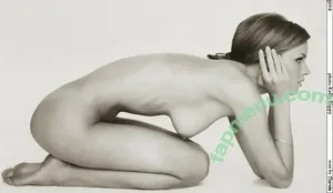 Eva Herzigova / evaherzigova nude photo #0058