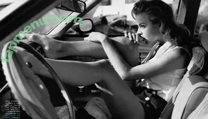 Eva Herzigova / evaherzigova nude photo #0060