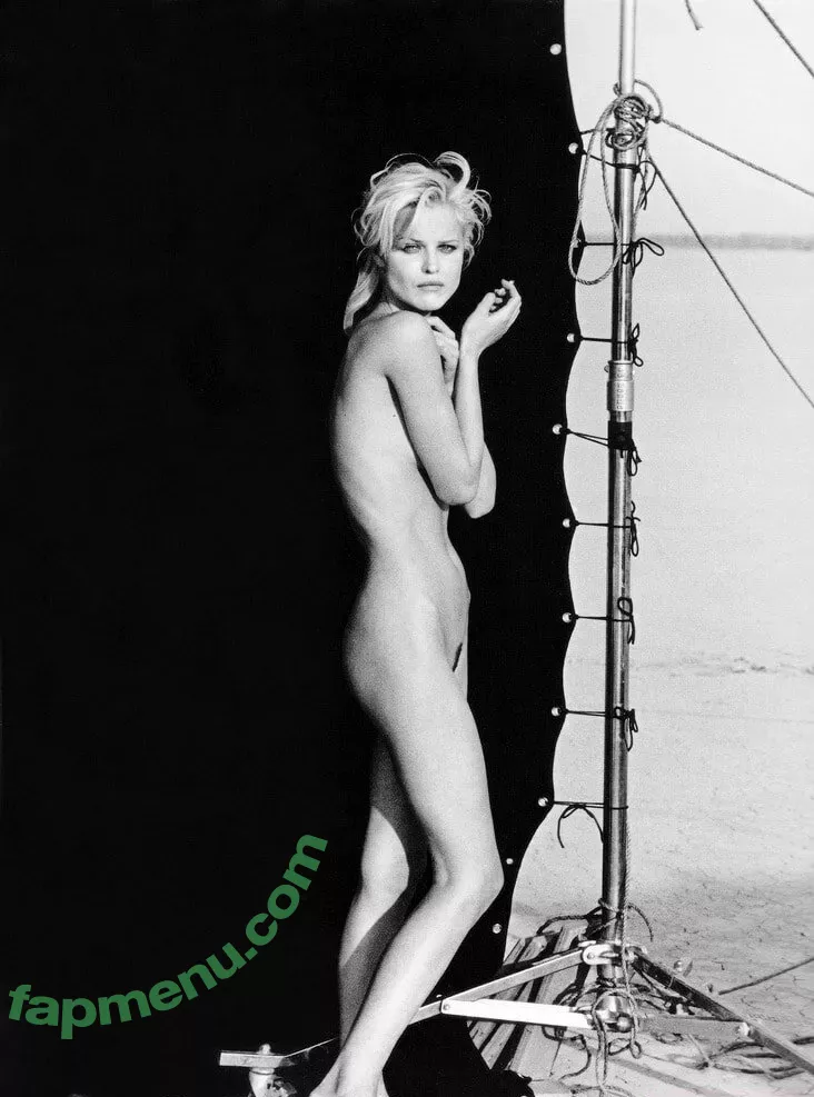 Eva Herzigova nude photo #0031 (evaherzigova)