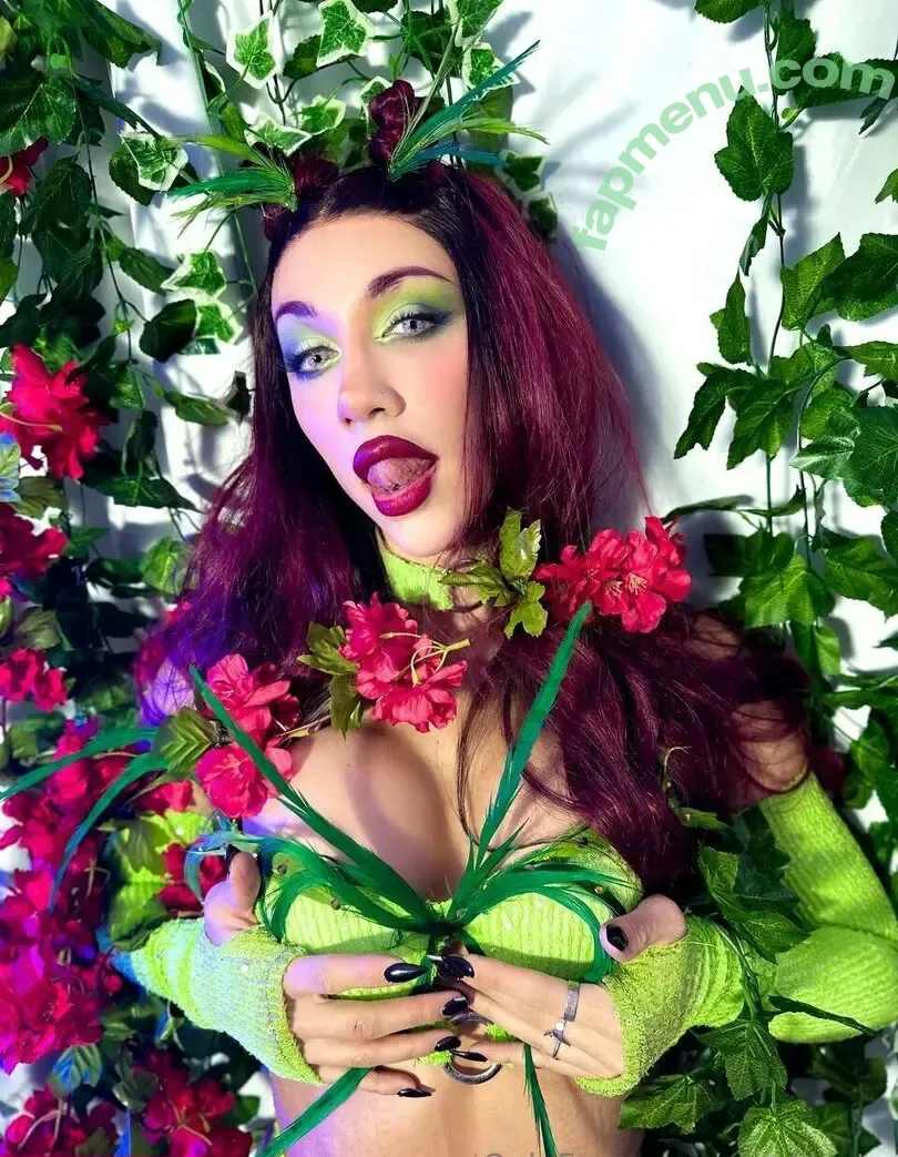 eva.lika.ts nude photo #0290 (Evangelina / eva.like.ts)