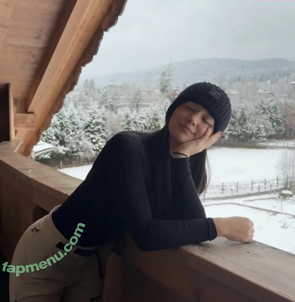 Eva Lys nude photo #0260 (eva.lys / evazolia)