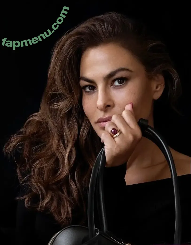 Eva Mendes nude photo #0567 (eva_mendes / evamendes)