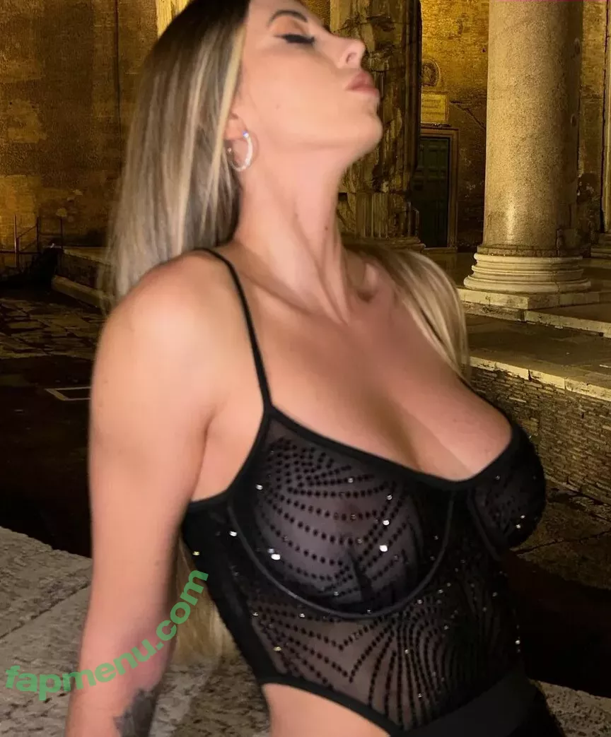 Eva Menta nude photo #0115 (evamenta / evamentaok)