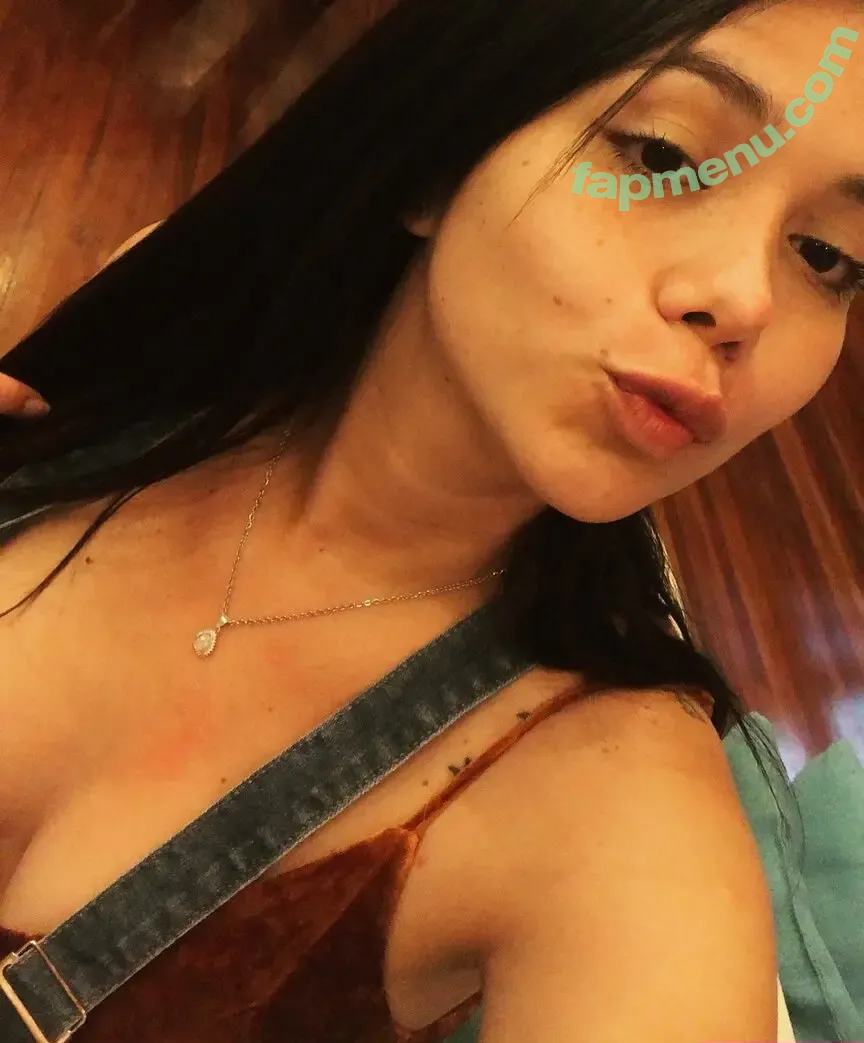 Eva Miranda nude photo #0116 (evaamirandaat / kimmiranda)