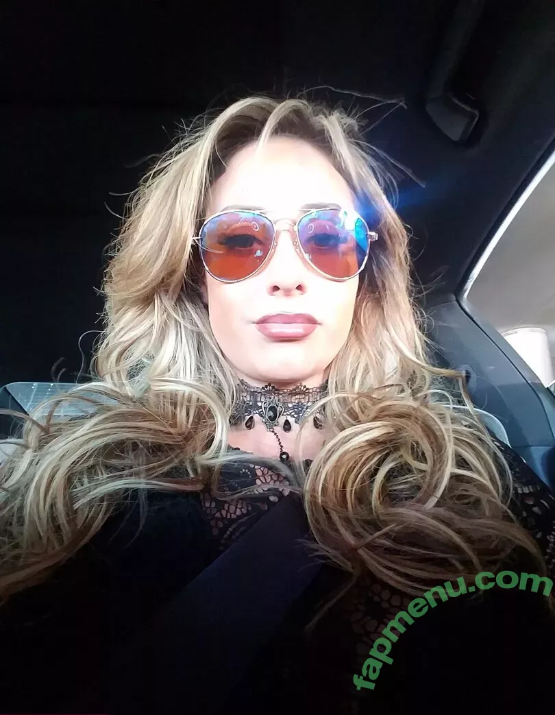 Eva Notty nude photo #0001 (EvaNotty / nottysquad)