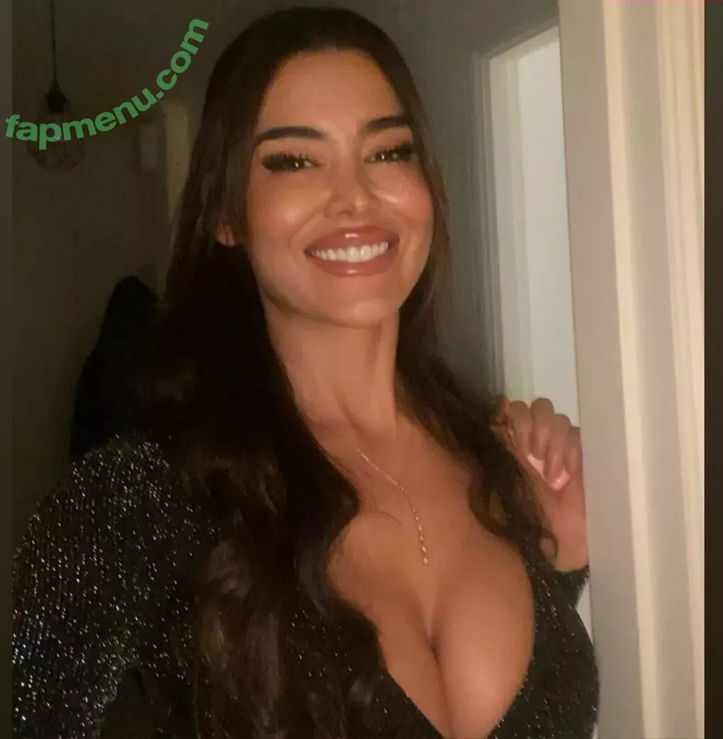 Eva Padlock nude photo #1071 (_evapadlock__ / evapadlock / evarichclub / padlockeva)