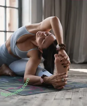 Eva.Shik / yoga_eva_shik nude photo #0004