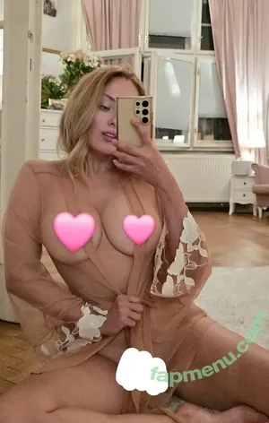 Eva Sindlerova / NeumimTweetovat / evasindlerova / Šindlerová nude photo #0015