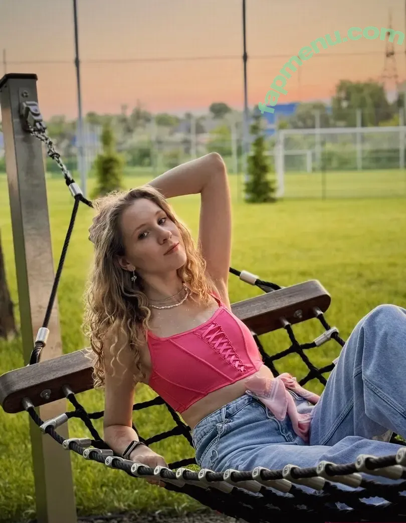 eva_vipclub nude photo #0087 (eva_vipclub)