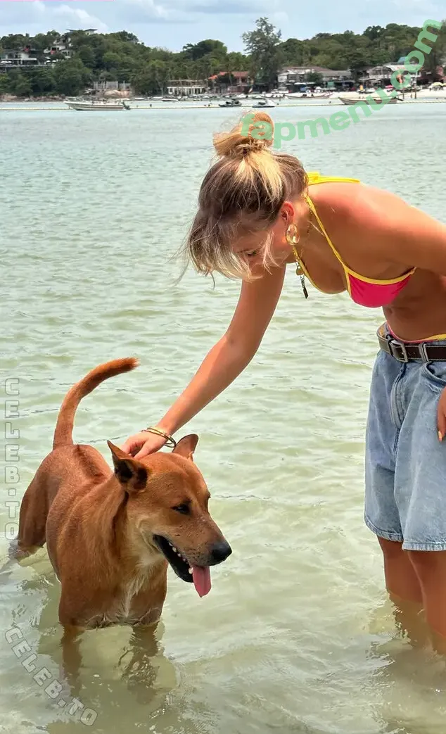 evaaklm nude photo #0154 (evaa.klm)