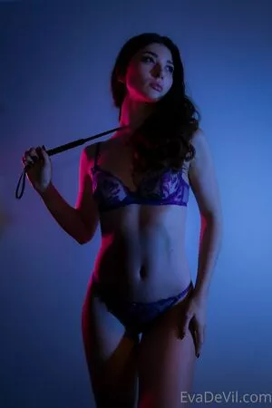 EvaDeVil / eva.de_vil nude photo #0014
