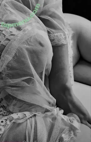 nude photo #0006