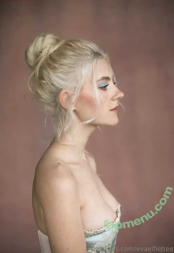 evaelfiefree nude photo #0001 (theevaelfie)