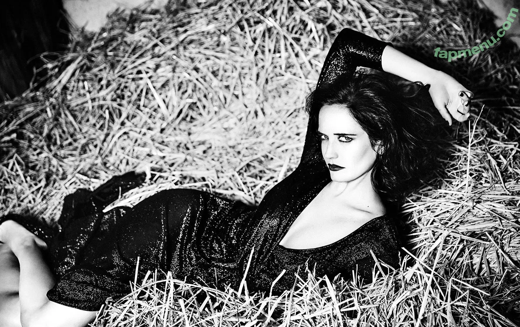 evagreen nude photo #0017 (evagreen)