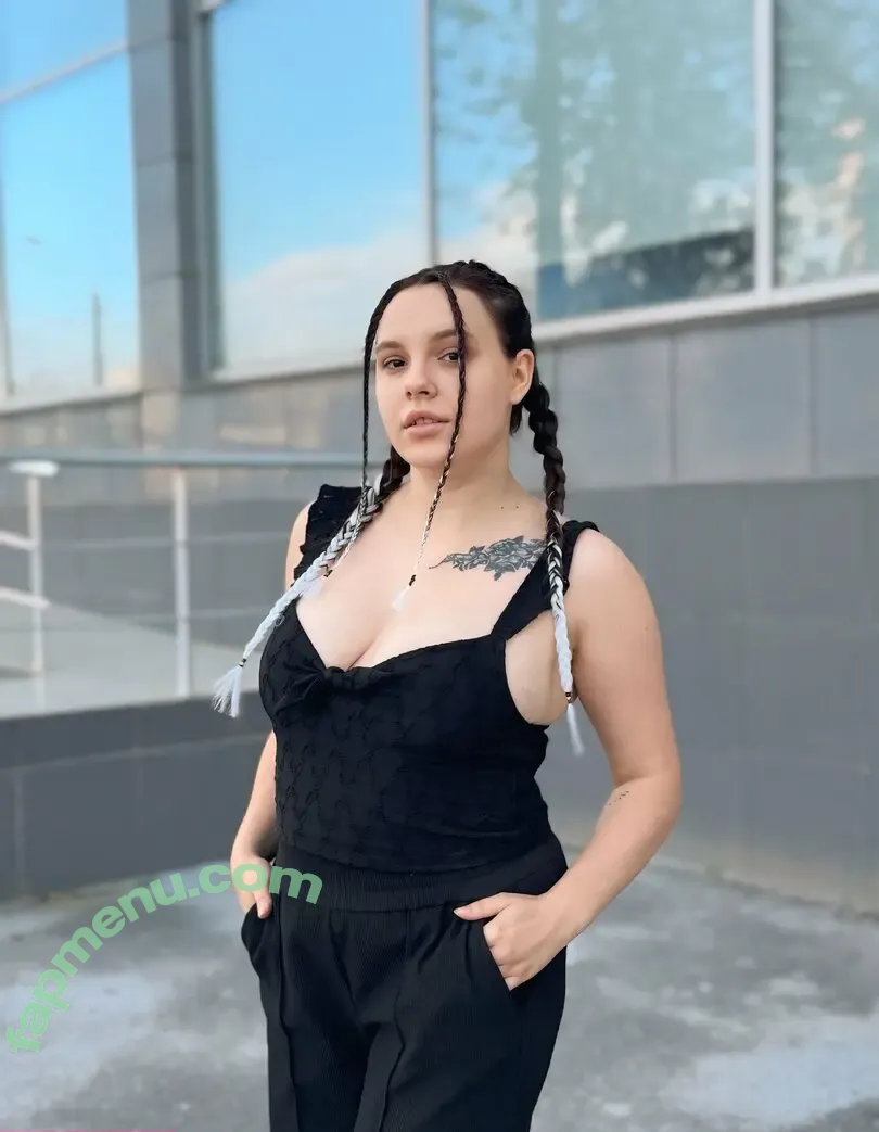 evahazel nude photo #0045 (eva___hazel)