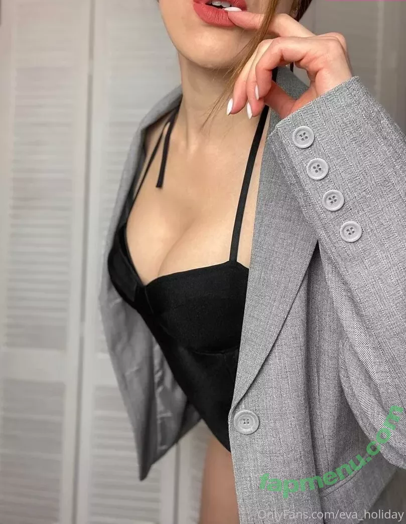 evaholiday nude photo #0009 (evaholliday)