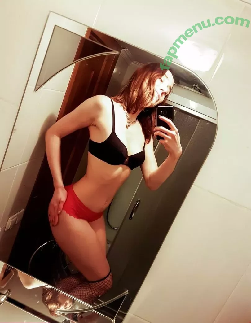 evaholiday nude photo #0100 (evaholliday)