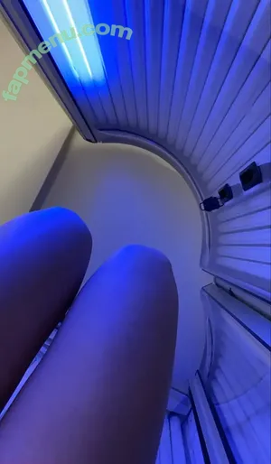  nude photo #0001