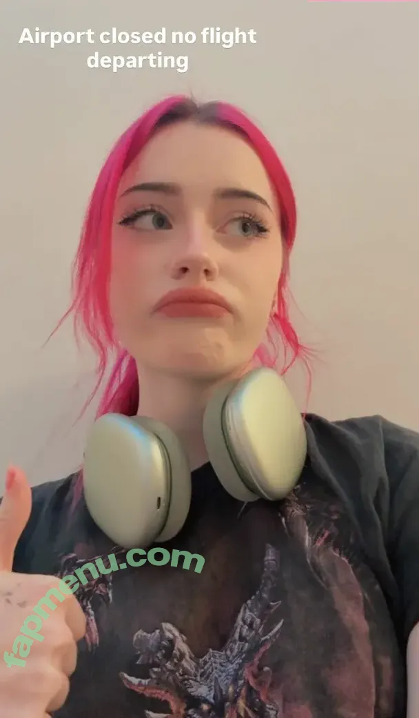 Evalunna nude photo #0033 (EvalunnaTV / evalunna.f)