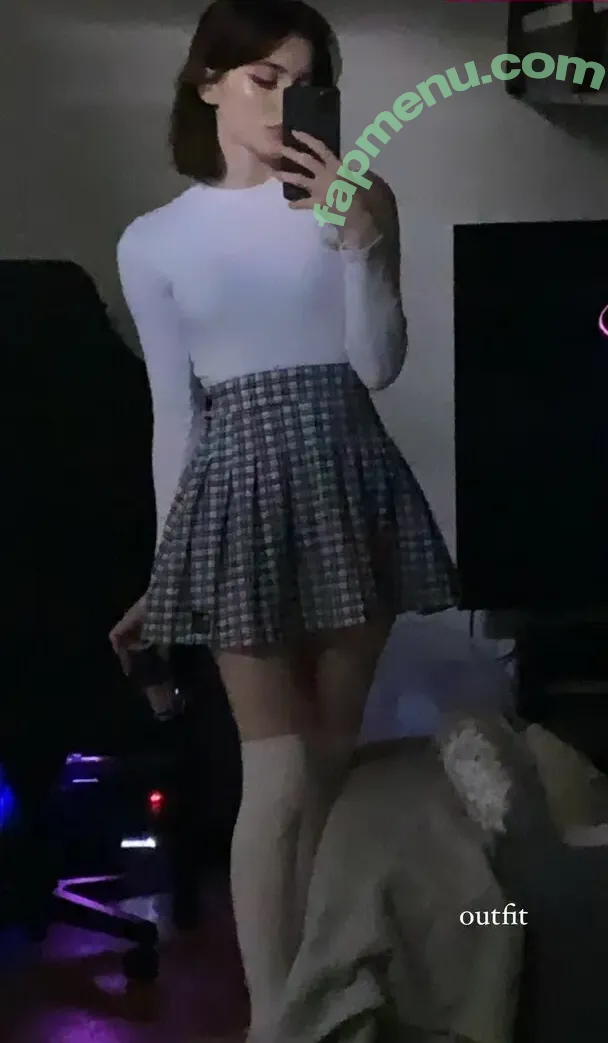 Evalunna nude photo #0040 (EvalunnaTV / evalunna.f)