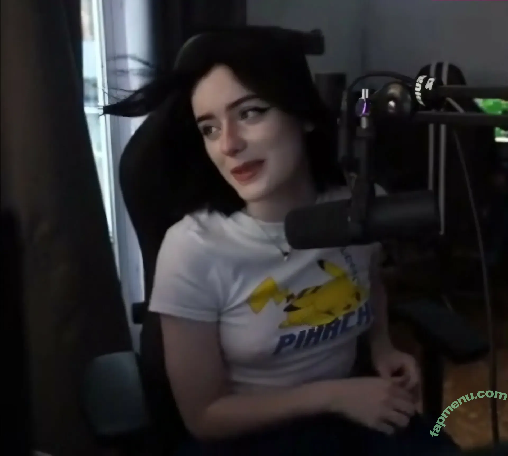 Evalunna nude photo #0050 (EvalunnaTV / evalunna.f)