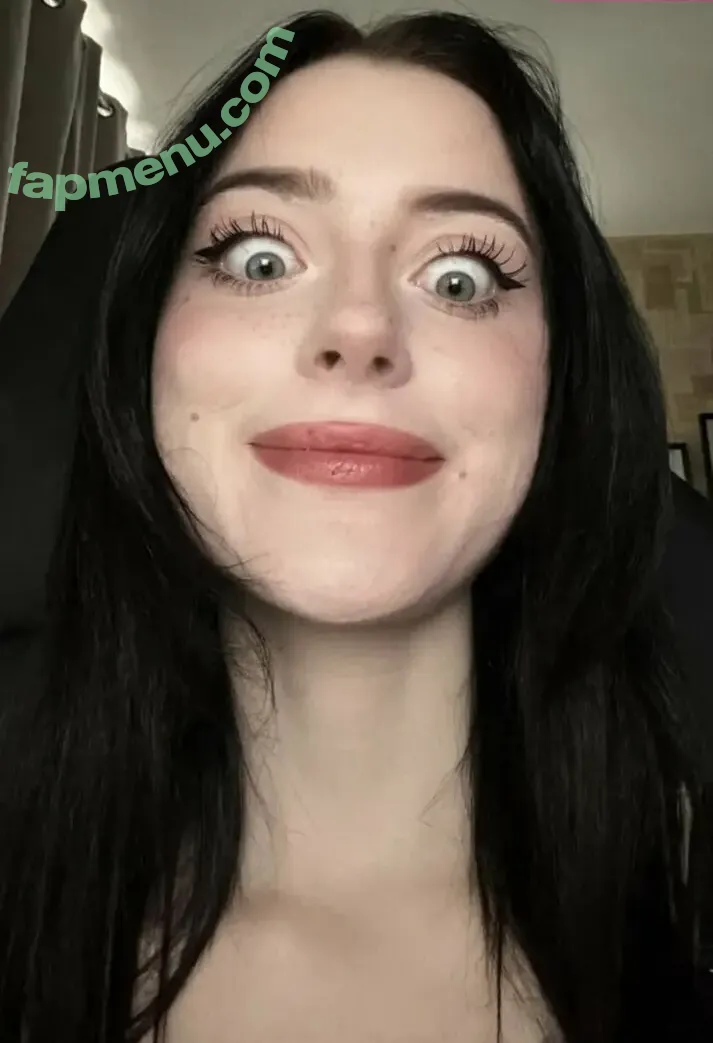 Evalunna nude photo #0062 (EvalunnaTV / evalunna.f)