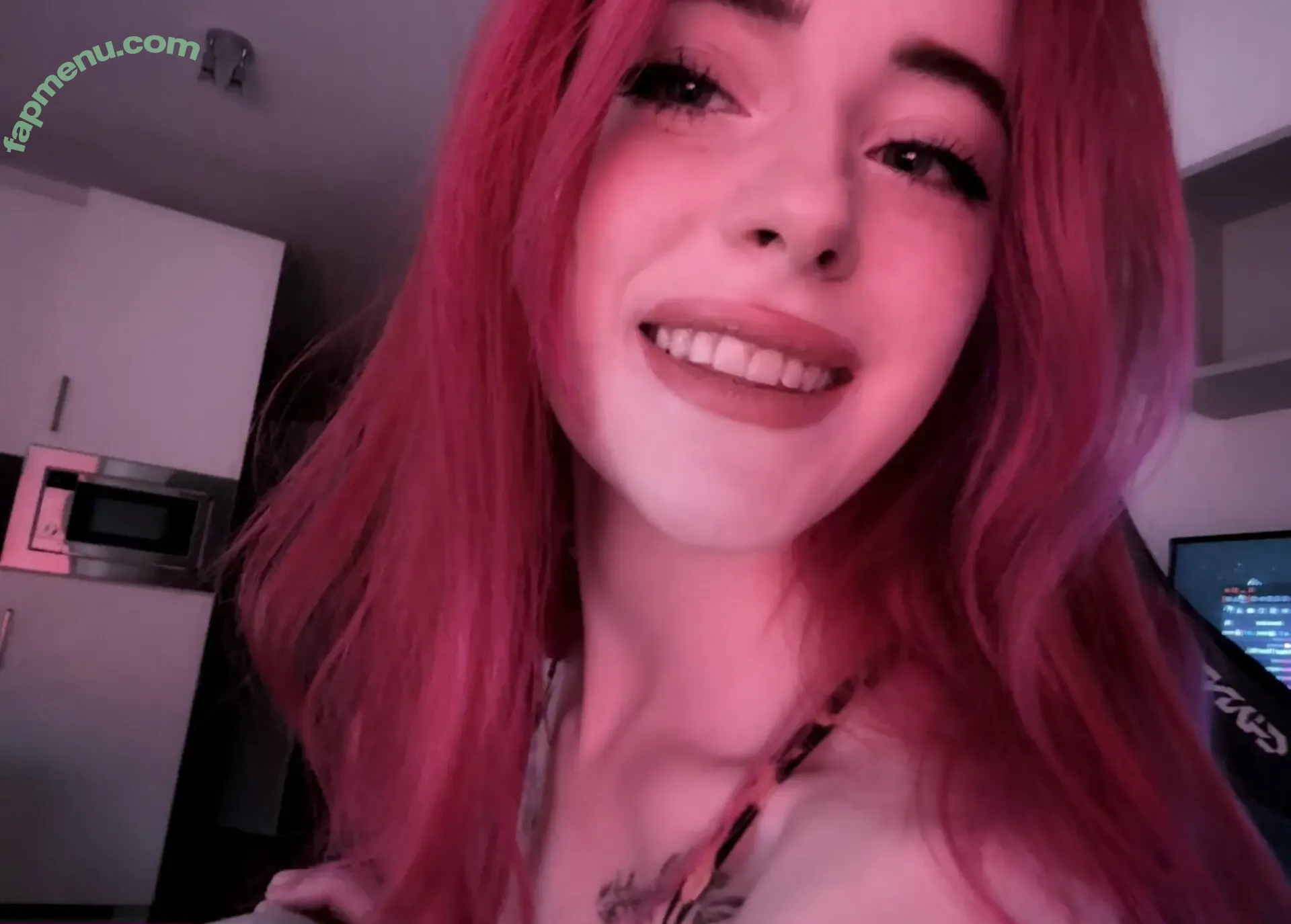 Evalunna nude photo #0063 (EvalunnaTV / evalunna.f)