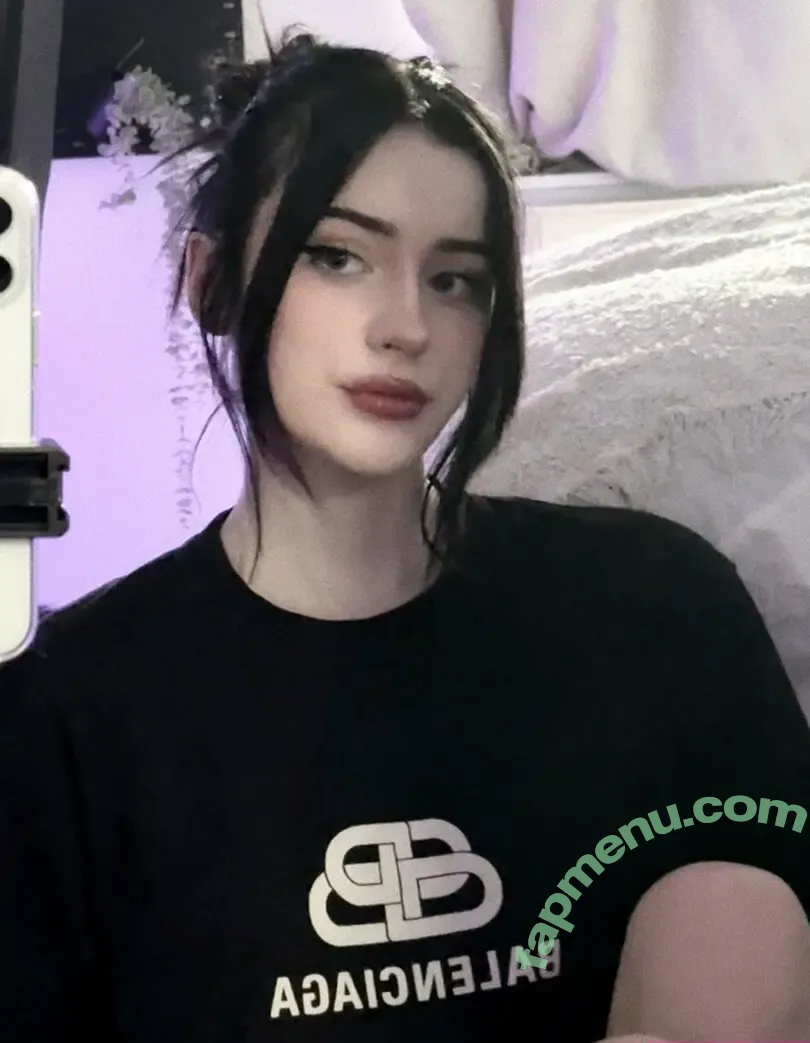 Evalunna nude photo #0066 (EvalunnaTV / evalunna.f)