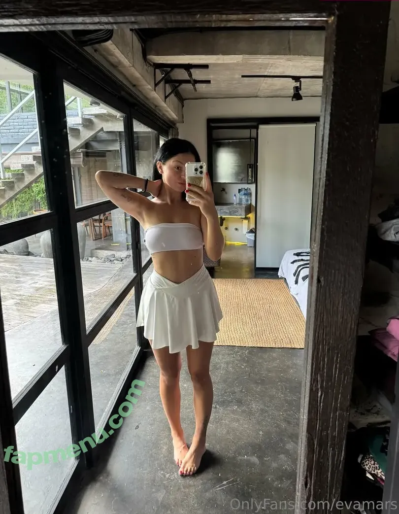evamars nude photo #0008 (evaamaars)