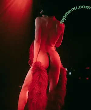 evana.de.lune / evanadelune nude photo #0032