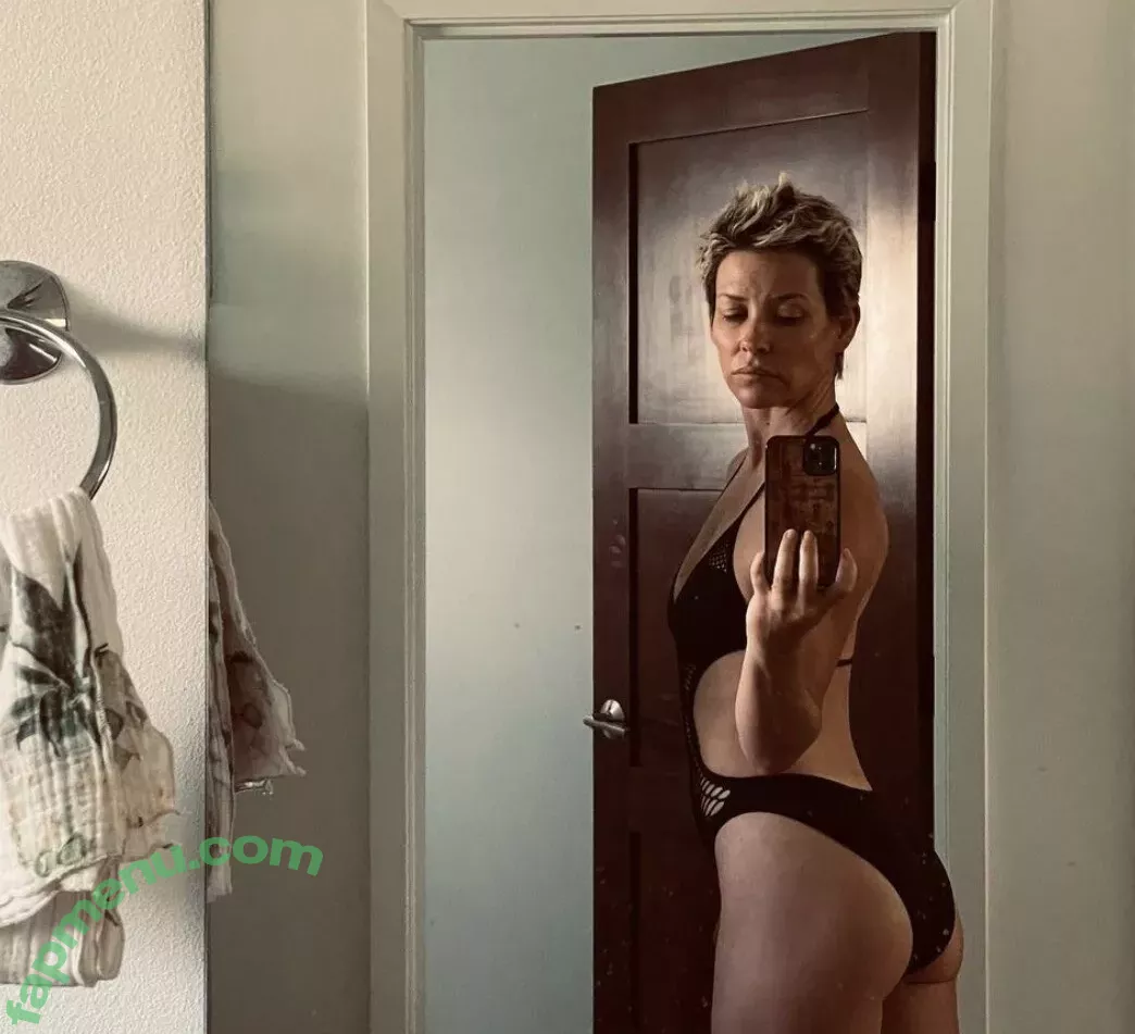 Evangeline Lilly Ai Porn nude photo #0007 (evangelinelillyofficial)