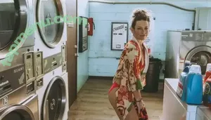 Evangeline Lilly / evangelinelillyofficial / lilyevangeline nude photo #0567