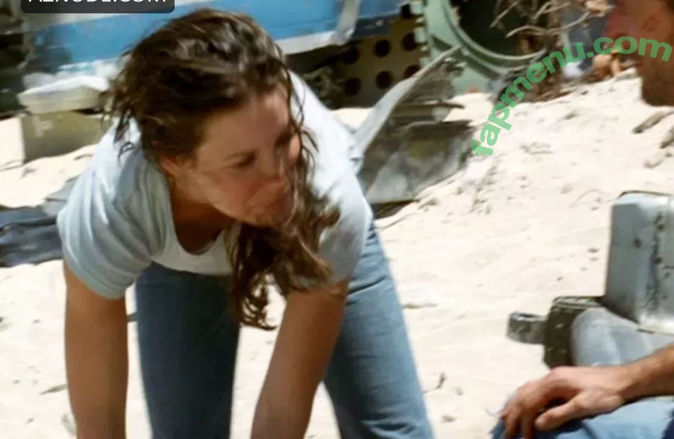 Evangeline Lilly nude photo #0030 (evangelinelillyofficial / lilyevangeline)